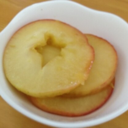 短時間でできる焼きリンゴ(#^.^#)
とても美味しかったです。